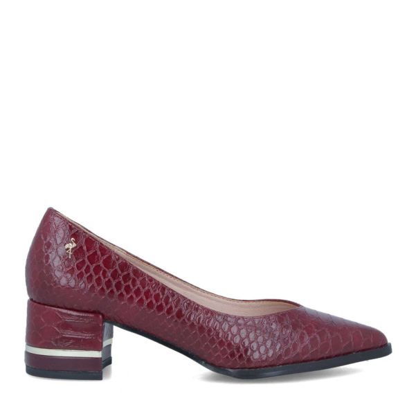 Menbur Casual Chic Red Carvirone Women